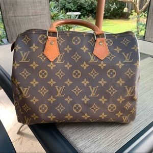 Louis Vuitton Speedy 30